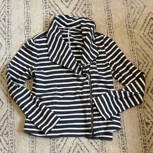GAP Charcoal/Navy and White Striped Sweater